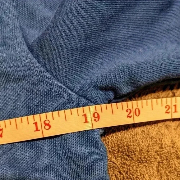 KARL LAGERFELD PARIS Navy Blue Silver‎ Sequin Logo Crew Neck Sweatshirt Sz S - Picture 2 of 7